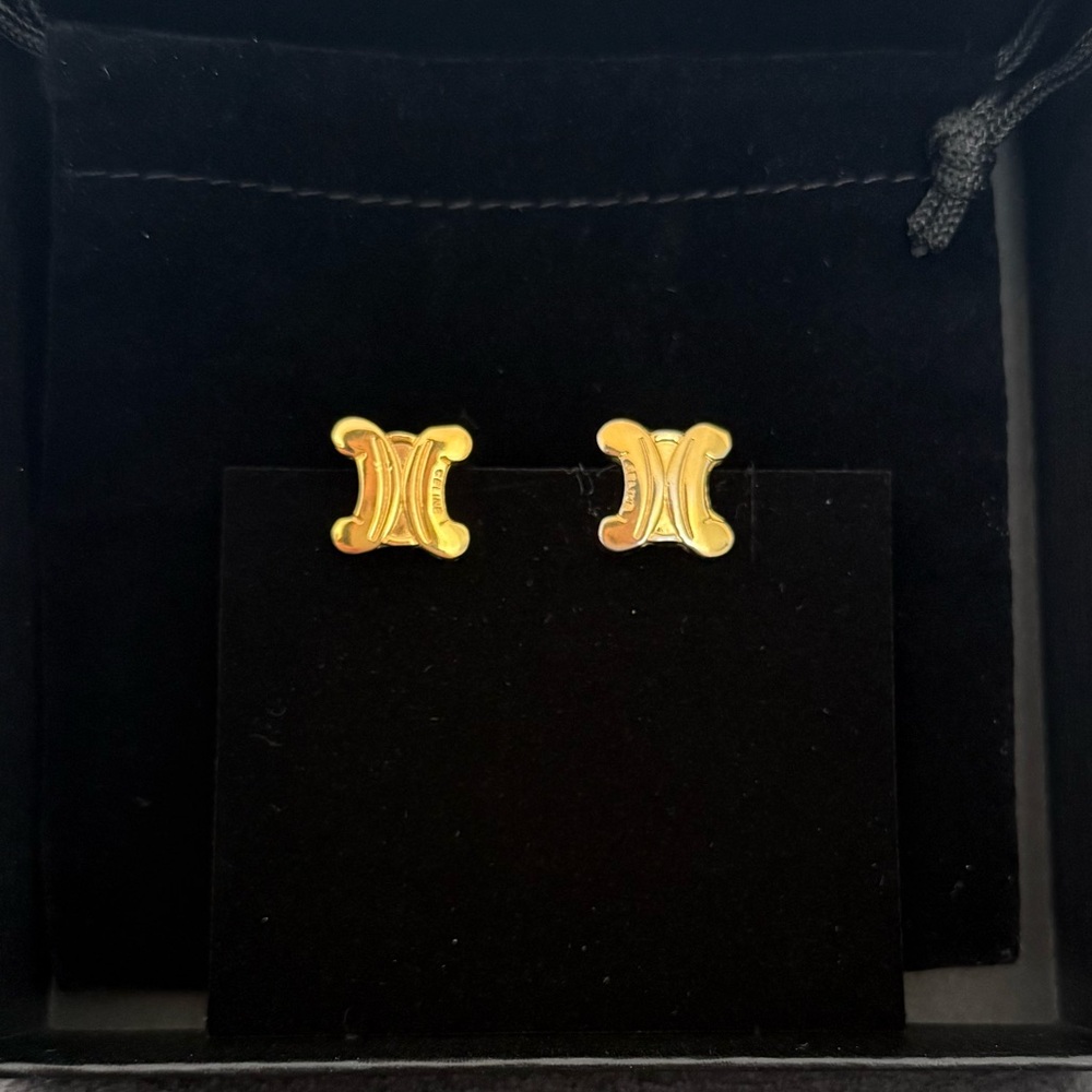Celine Vintage clip-on Gold  Earrings